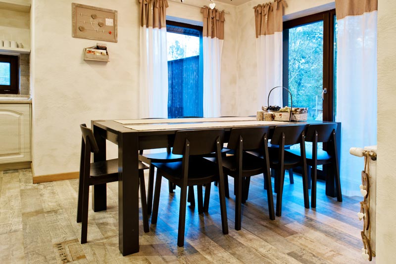 chalet-hovel