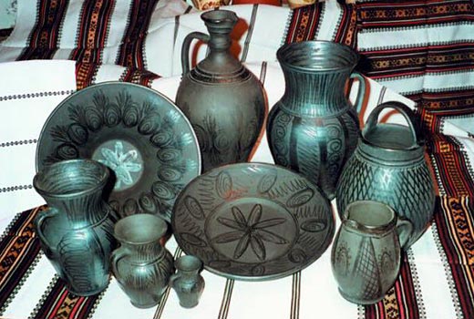 MARGINEA Black Pottery Center
